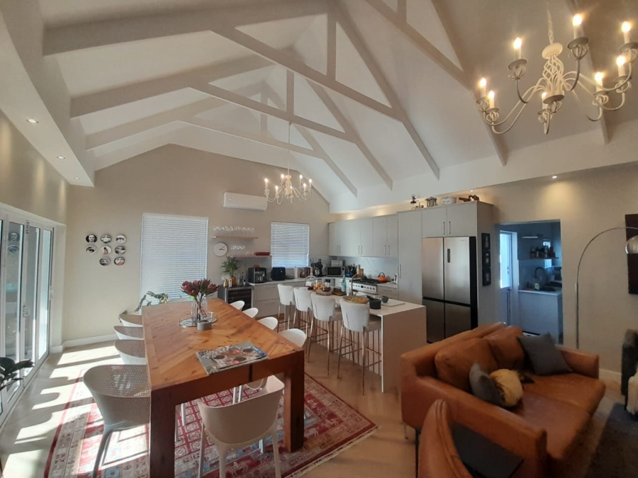 To Let 4 Bedroom Property for Rent in Croydon Vineyard Estate Western Cape